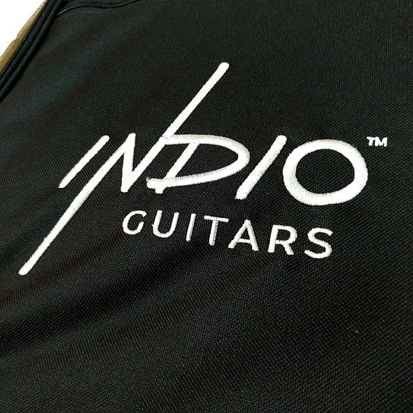 Indio by Monoprice Cali Classic Model610164 ギグバッグ刺繍 STタイプ ストラト 世界一詳しい安ギターレビュー