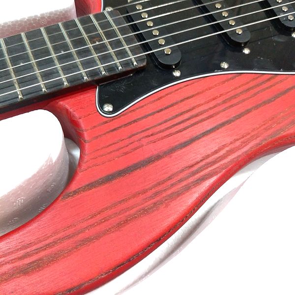 指板が光る安ギター MUSOO カスタムエレキギター LED付 MST2110 LED点灯機能1