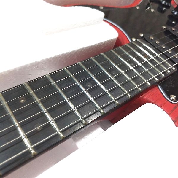 指板が光る安ギター MUSOO カスタムエレキギター LED付 MST2110 指板アップ