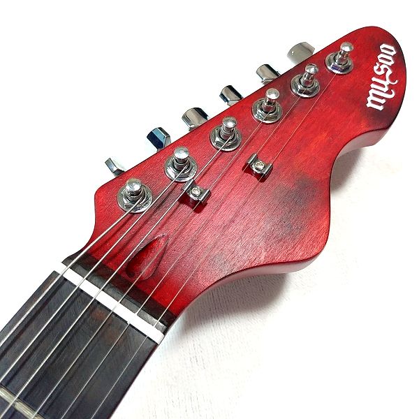 指板が光る安ギター MUSOO カスタムエレキギター LED付 MST2110 ネック1
