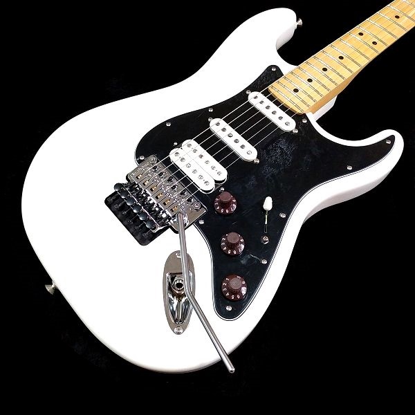 FENDER風スカートノブ ブラウン 4個 (Amazonで買える安価なギターノブレビュー) / Fender Player Stratocaster Floyd Rose HSS その1