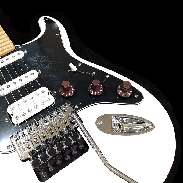 FENDER風スカートノブ ブラウン 4個 (Amazonで買える安価なギターノブレビュー) / Fender Player Stratocaster Floyd Rose HSS その3