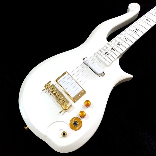 安ギターパーツ アルミ製 スイッチワッシャー / クラウド型×ゴールド 1