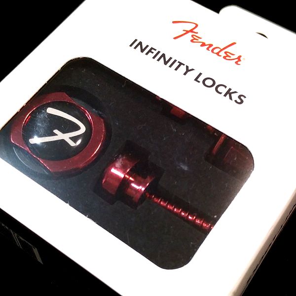 外観 Fender (フェンダー) Infinity Strap Locks Red ロックピン (ギターストラップ外れ対策) パッケージアップ