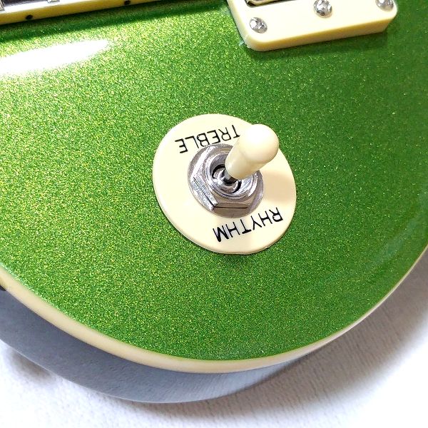 演奏性 Amazonで買える激安ギター GROTE LP Style Metallic Paints Green LPタイプ 電装系 4