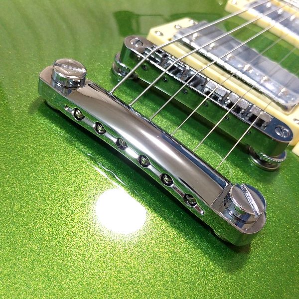 サウンド Amazonで買える激安ギター GROTE LP Style Metallic Paints Green LPタイプ 共振の少ない組み込み