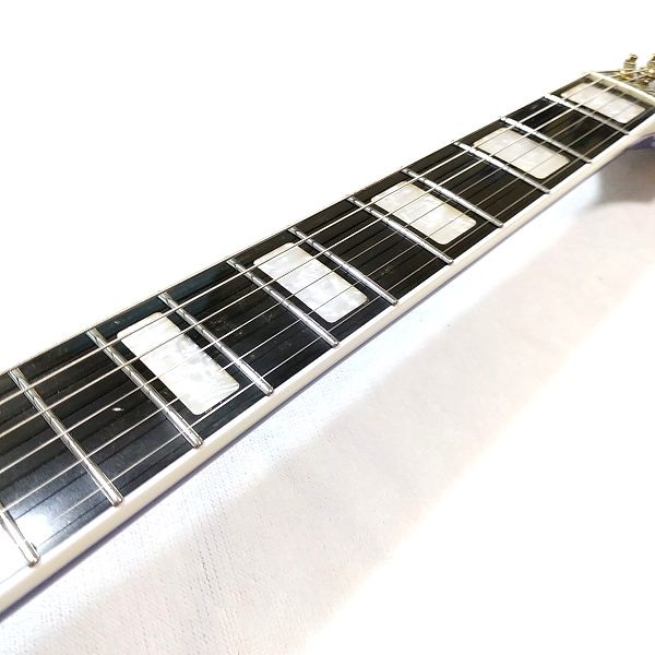 演奏性：GROTE LPF-001 Amazonで買えるステンレスフレット搭載LP型セミアコ安ギター 指板