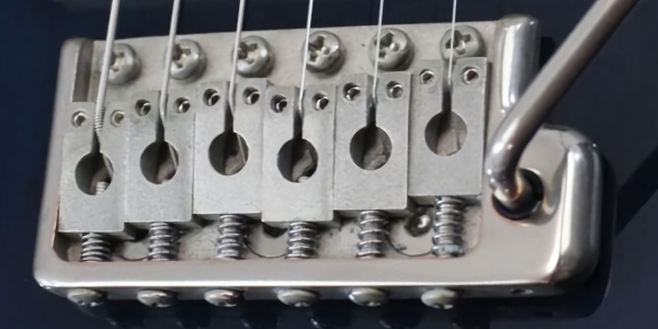 PRS (Paul Reed Smith) SEシリーズ Patented Tremolo, Molded Nickel ACC-4502