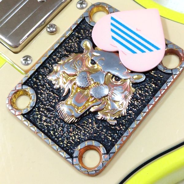 倍音特性 (A2/110.00Hz) おしりピック＆ビキニピック