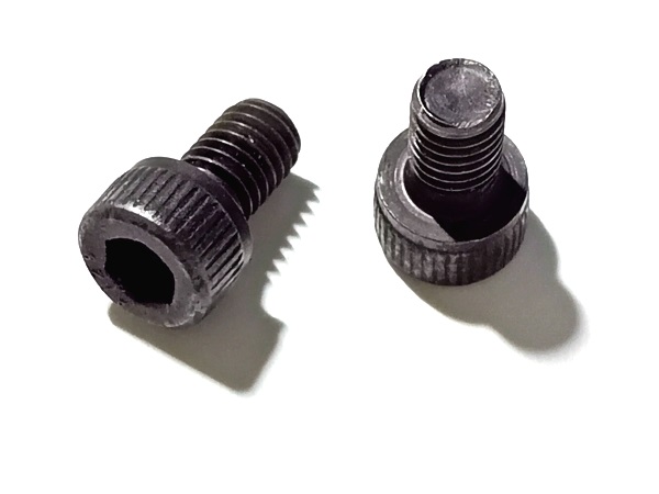 ヤマハ Rockin’Magic II ナット側ロック機構 ナットキャップスクリュー