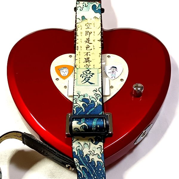 愛 × LOVEギター LEVY'S ( レヴィース ) MPD2-016 鯉柄ギターストラップ その4