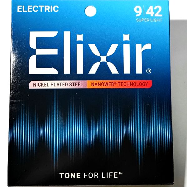 外観 Elixir (エリクサー) NANOWEB パッケージ表