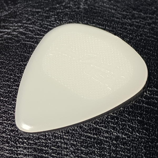 倍音特性 (A2/110.00Hz)｜FENDER 351 Shape White Heavy