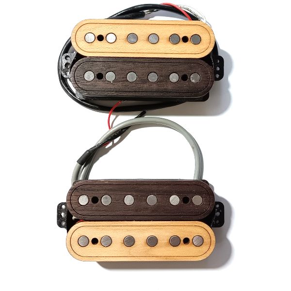 仕様 Masterbuiltのゼブラカラー風木製ボビンハムバッカー セット