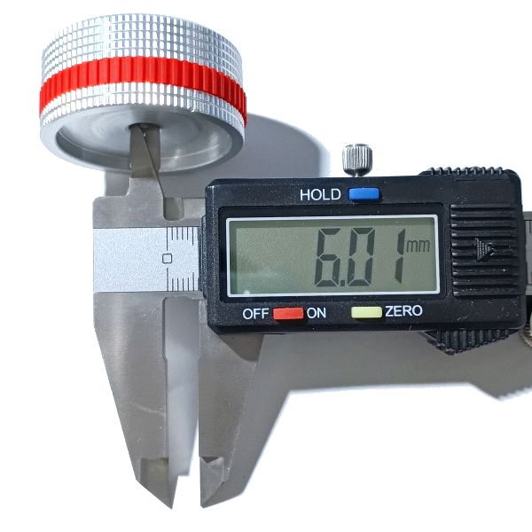 対応ポット uxcell アルミ製ゴムリングノブ選手 シャフト挿入部の内径