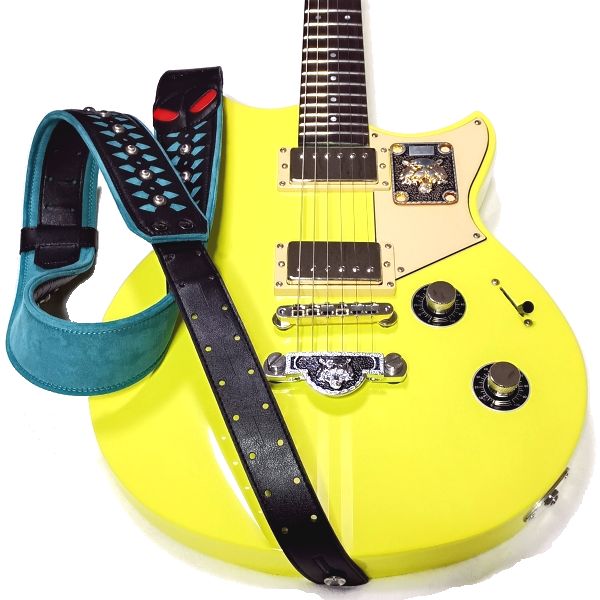 取付け RightOn!STRAPS ( ライト・オン・ストラップス ) ARMOUR 高級ギターストラップ その4