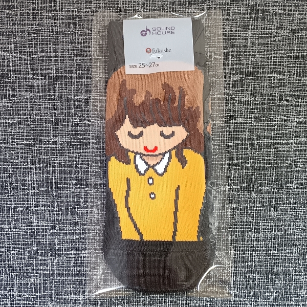 外観 スニーカー丈 福助 サウンドハウスお姉さん靴下 ブラックパッケージ
