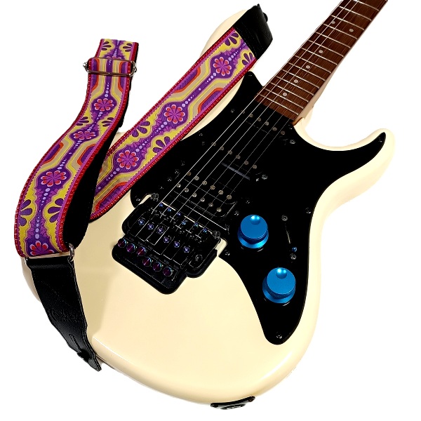エイジドホワイト×ブラックハードウェア RightON!STRAPS LAUREL ギターストラップ その1